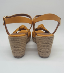 Gaia-Mostaza-Principal